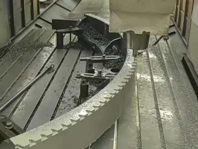 顧客指定のカスタマイズ: ギア リングの CNC ガントリー フライス加工 - 唐山裕信機械が精密加工を着実に進歩させる方法